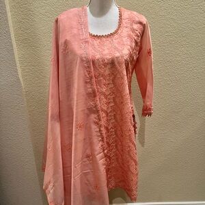 Peach Colored Khameez With Duppata